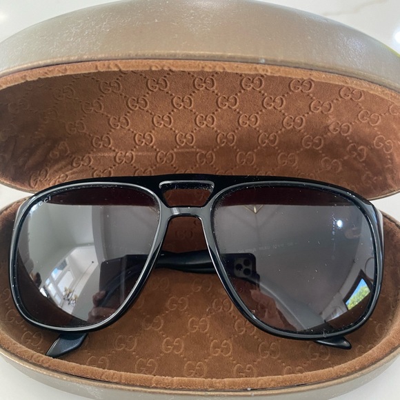 Versace Sunglasses - Picture 1 of 5